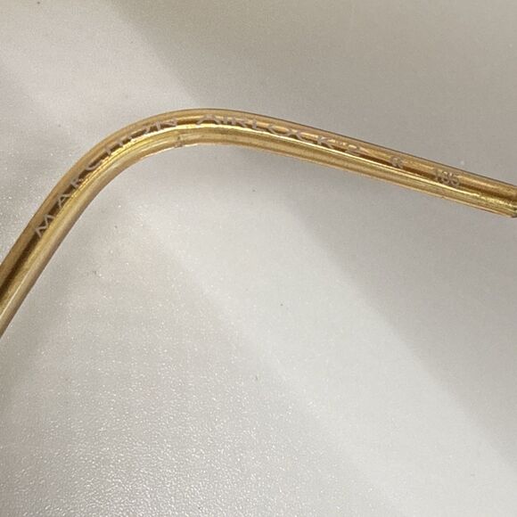 Marchon Airlock 2 760/9 50 Gold Rimless Eyeglasses Frames 49-21 135 FRAMES ONLY - Picture 6 of 9